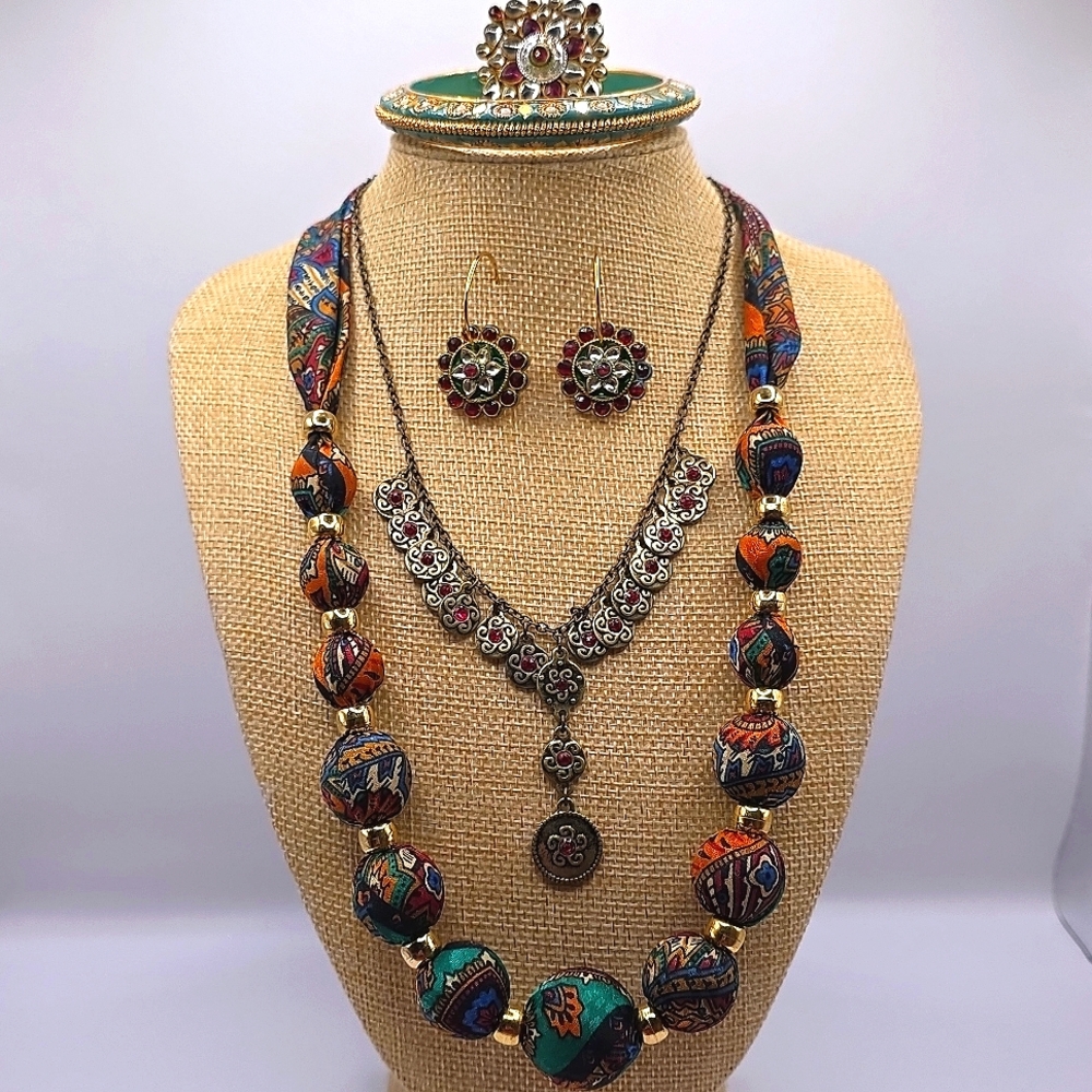 5/$25 Ethnic Motif Jewelry Lot
